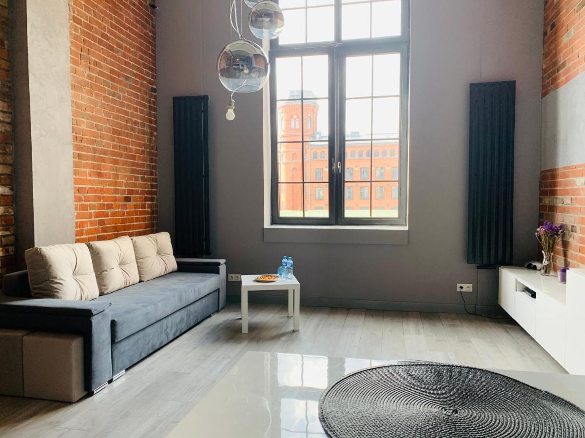 Loft De Girarda Appartement Zyrardow Buitenkant foto